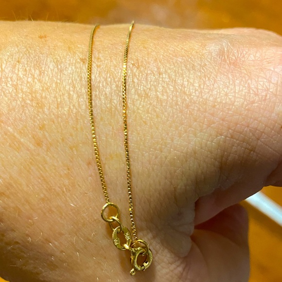 Jewelry - NWT 10kt Yellow Gold Box Chain Necklace